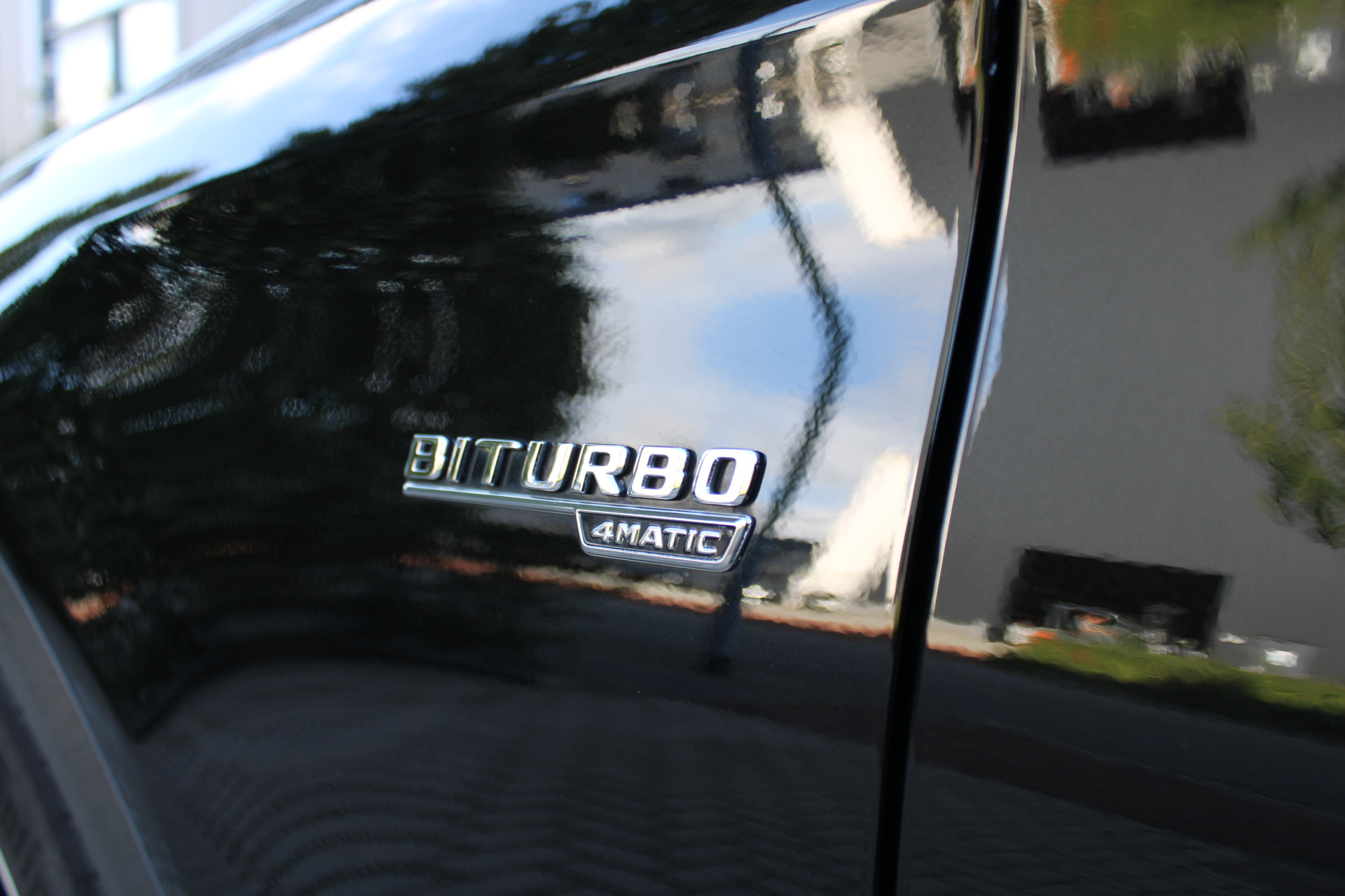 47542521-6.jpg